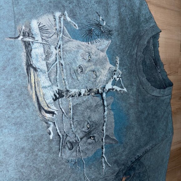 Vintage Acid Wash Winter Wolves Graphic Tee - Picture 1 of 5
